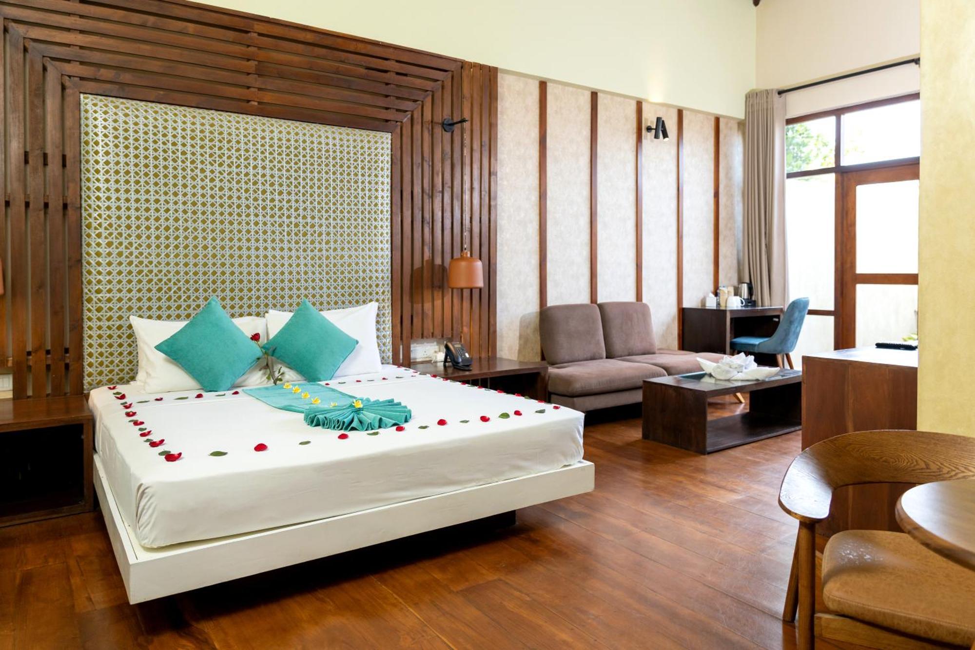 Seahorse Hotel & Spa Negombo Exterior foto